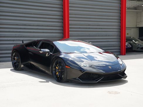 Used 2016 Lamborghini Huracan LP 610-4 AWD/4WD image 6