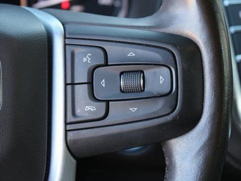 Used 2021 GMC Yukon SLT w/ SLT Premium Package image 15