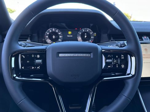 New 2026 Land Rover Range Rover Evoque Dynamic SE image 23