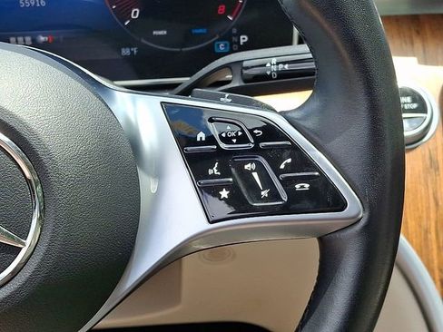 Used 2023 Mercedes-Benz C 300 4MATIC Sedan image 26