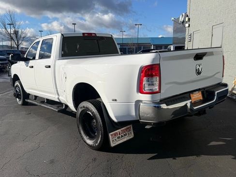 Used 2020 RAM 3500 Tradesman image 5
