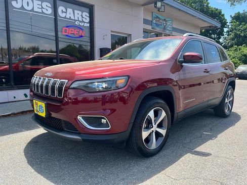 Used 2020 Jeep Cherokee Limited AWD/4WD image 5