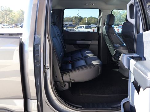 Used 2023 Ford F350 XLT w/ FX4 Off-Road Package image 13