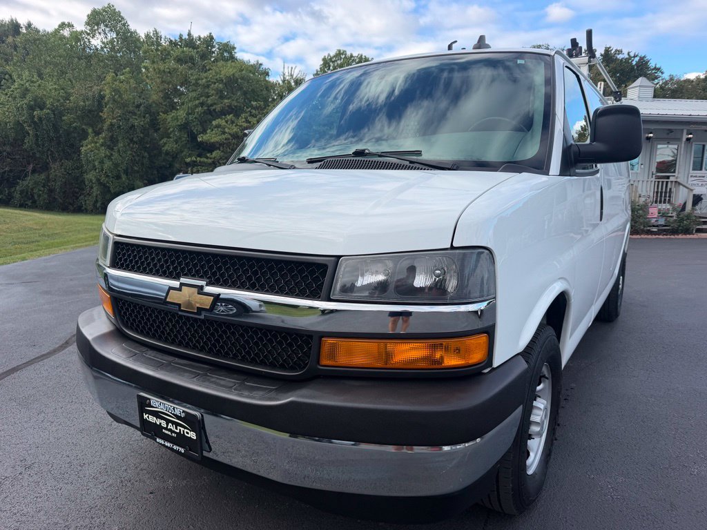 Used 2020 Chevrolet Express 2500 w/ Driver Convenience Package RWD image 1