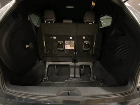 Certified 2025 Toyota Sienna XSE image 27