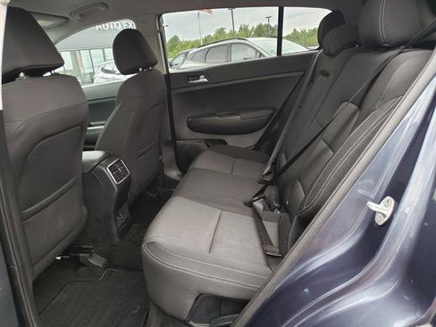 Used 2020 Kia Sportage LX AWD/4WD image 10
