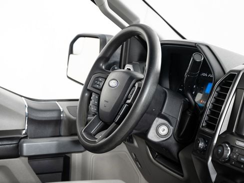 Used 2019 Ford F150 XLT image 23