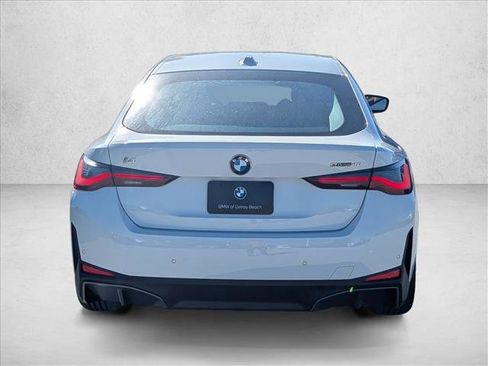 New 2026 BMW i4 eDrive40 image 7