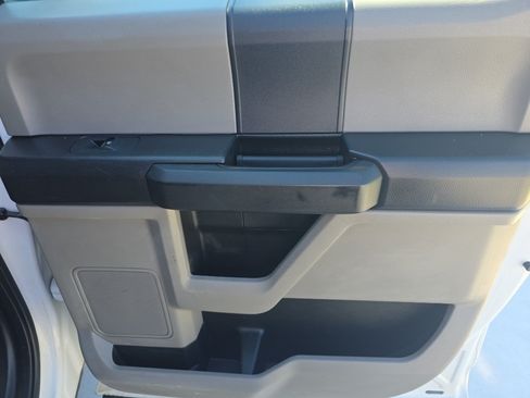 Used 2017 Ford F350 XL w/ Power Equipment Group AWD/4WD image 19