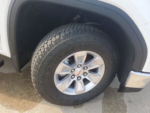 New 2026 GMC Sierra 1500 Pro w/ Pro Value Package image 8