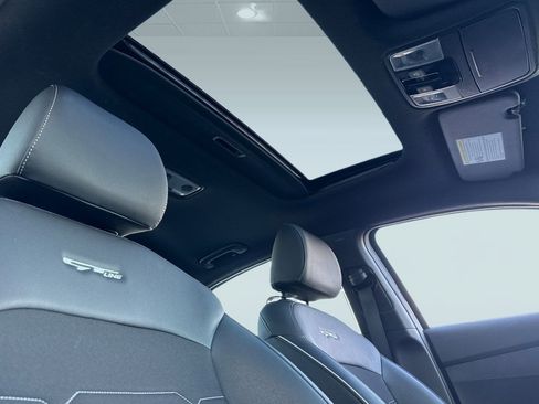 Used 2022 Kia Forte GT-Line w/ GT-Line Premium Package image 16