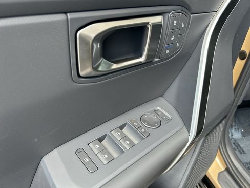 New 2027 Kia Seltos X-Line SX AWD/4WD image 17