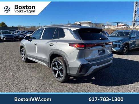 New 2026 Volkswagen Tiguan SE image 2