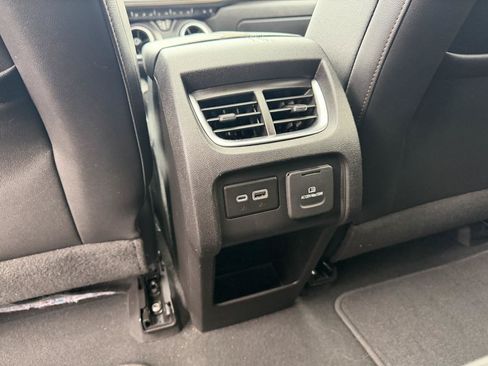 Used 2019 Chevrolet Blazer Premier w/ Sun and Wheels Package AWD/4WD image 10