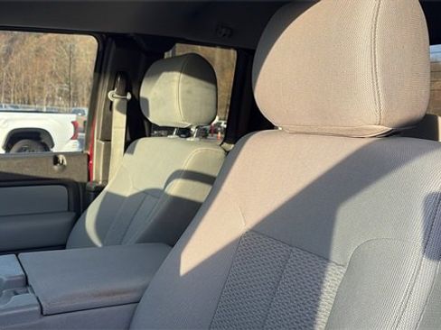 Used 2014 Ford F150 XLT w/ Equipment Group 302A Luxury image 20