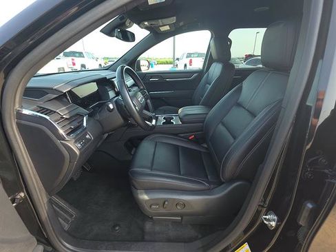 Used 2024 GMC Acadia Elevation FWD image 10