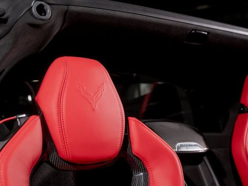 Used 2024 Chevrolet Corvette Z06 w/ Z07 Performance Package RWD image 33