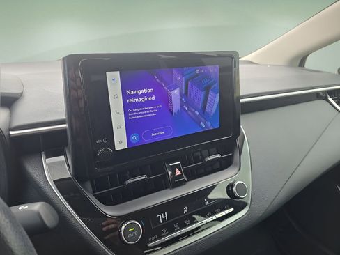 Used 2024 Toyota Corolla LE image 20
