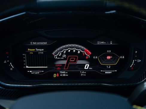 Used 2021 Lamborghini Urus image 13