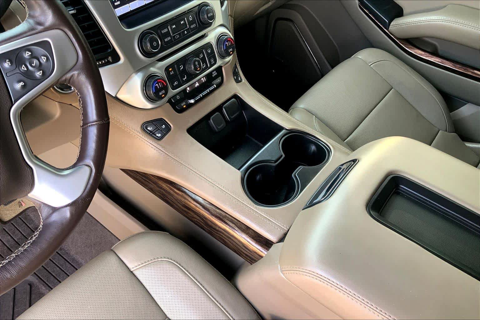 Used 2018 GMC Yukon SLT w/ Premium Edition RWD image 16