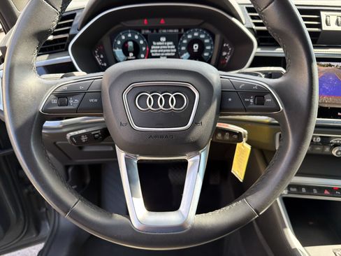 Used 2025 Audi Q3 2.0T Premium AWD/4WD image 31