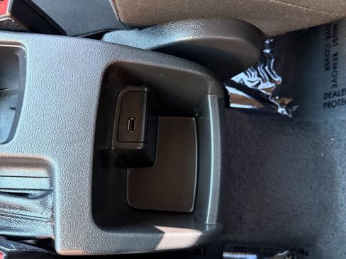 Used 2018 Ford Focus S FWD image 24