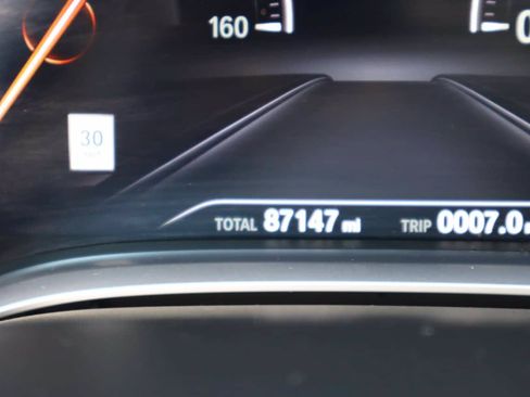 Used 2018 BMW 740i RWD image 10