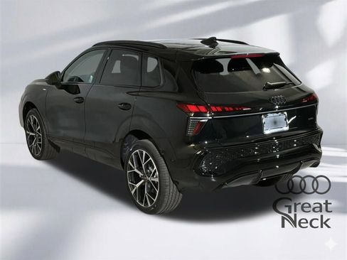 New 2026 Audi Q3 quattro 2.0T image 9