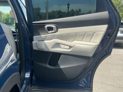 Certified 2025 Kia Sorento SX FWD image 21