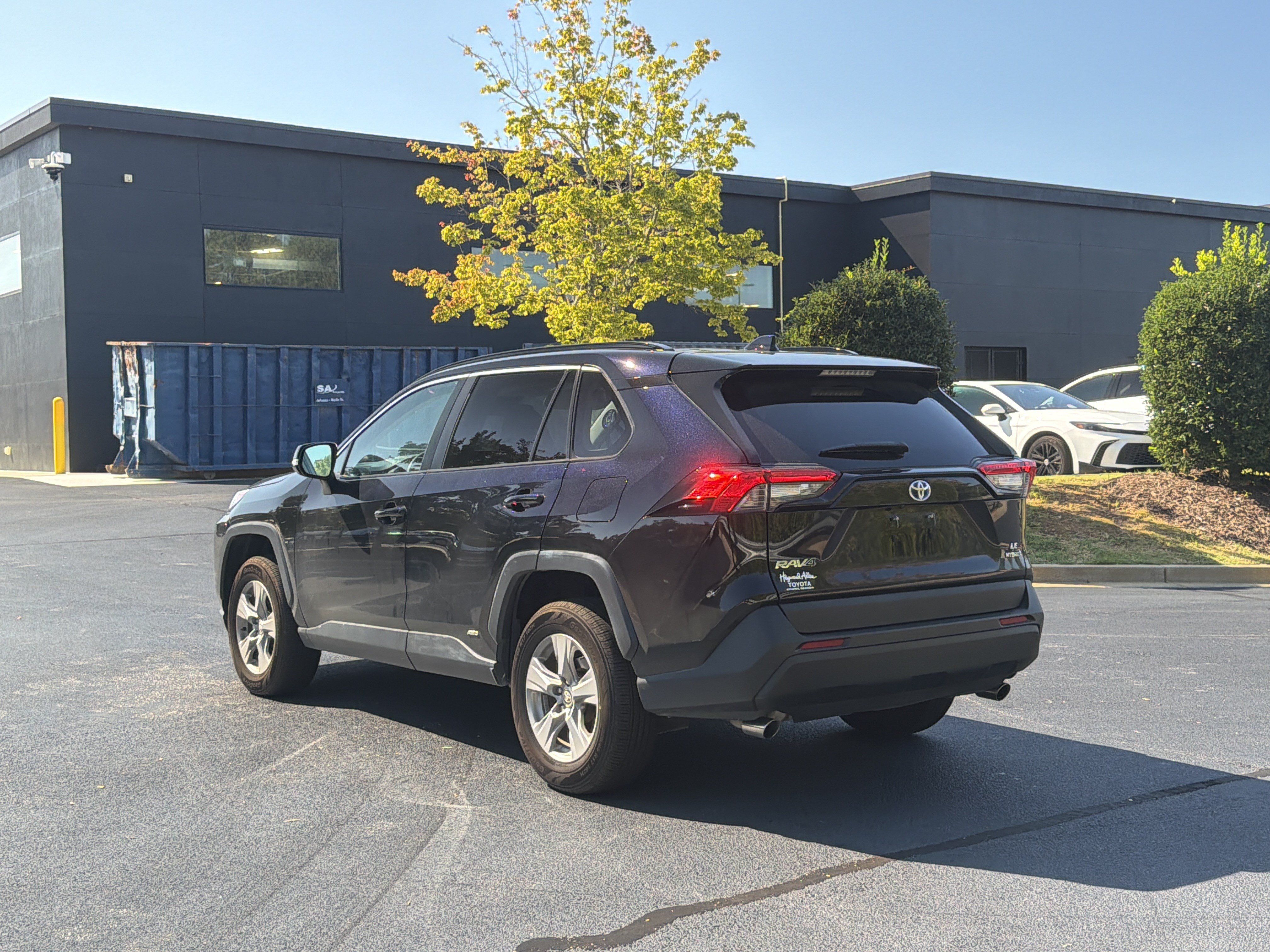 Used 2024 Toyota RAV4 LE AWD/4WD image 12