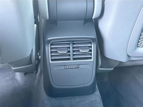 Used 2017 Audi A3 e-tron Premium Plus w/ Technology Package image 26