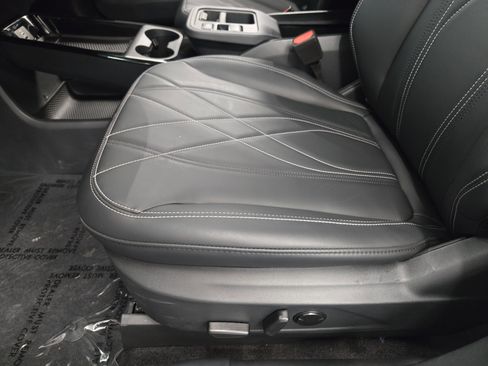 New 2025 Ford Mustang Mach-E Select image 34