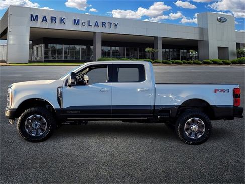 Used 2024 Ford F250 King Ranch w/ FX4 Off-Road Package image 5