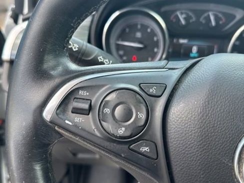 Used 2020 Buick Envision Essence image 15