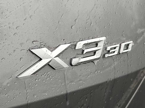 Used 2025 BMW X3 xDrive30i w/ Convenience Package image 29
