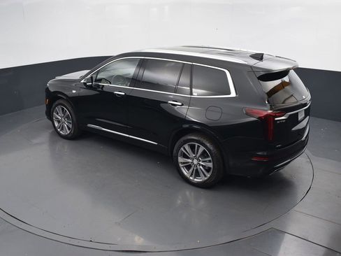 Used 2024 Cadillac XT6 Premium Luxury image 41