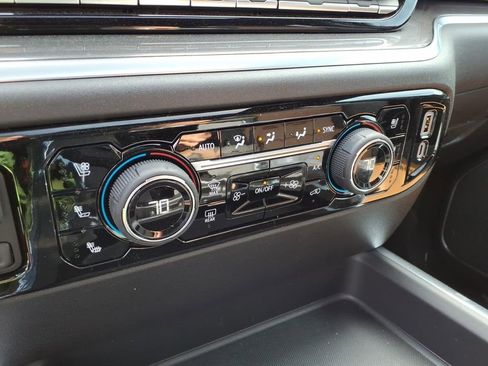 New 2026 Chevrolet Silverado 2500 High Country w/ High Country Premium Package AWD/4WD image 20