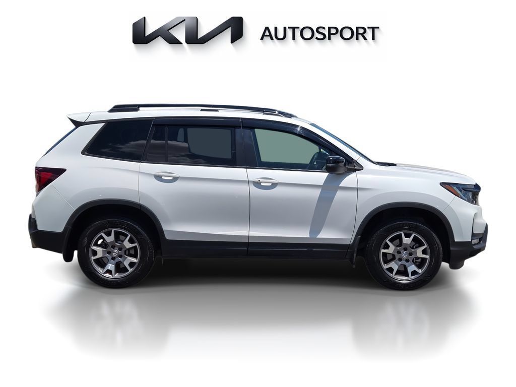 Used 2023 Honda Passport TrailSport image 7