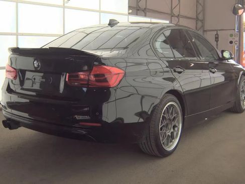 Used 2017 BMW 330i xDrive Sedan AWD/4WD image 3