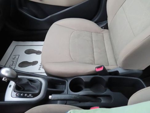 Used 2016 Kia Rio LX image 18