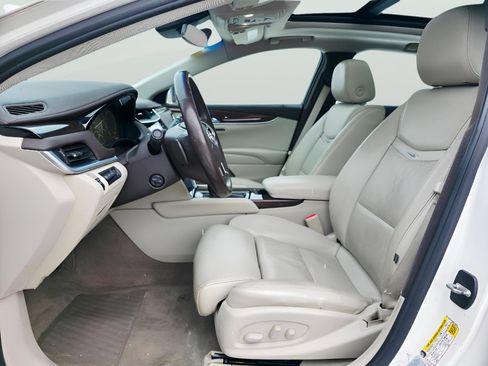 Used 2015 Cadillac XTS Premium image 12