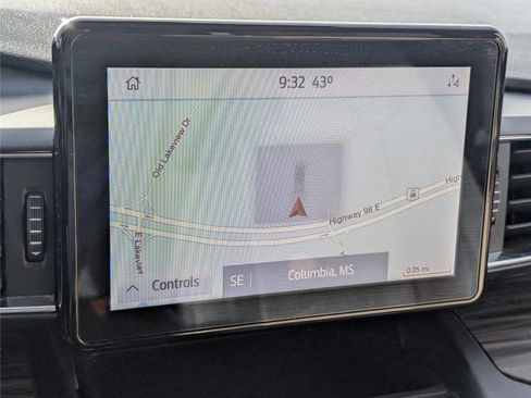 Used 2020 Ford Explorer Limited image 17