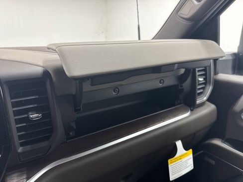 New 2026 GMC Sierra 2500 SLT w/ SLT Premium Package image 20