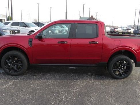 New 2025 Ford Maverick XLT w/ Black Appearance Package image 13