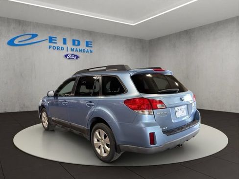 Used 2010 Subaru Outback 3.6R Premium AWD/4WD image 9