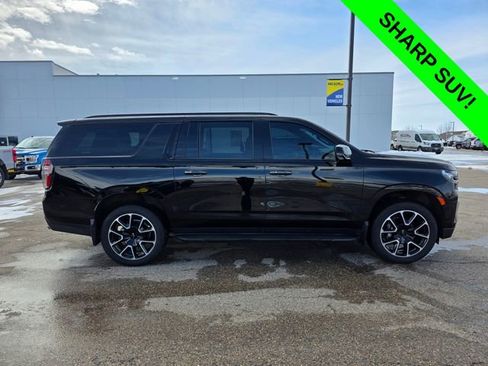 Used 2024 Chevrolet Suburban RST w/ Sport Performance Package image 8