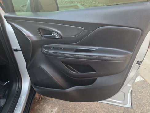 Used 2018 Buick Encore Essence image 31