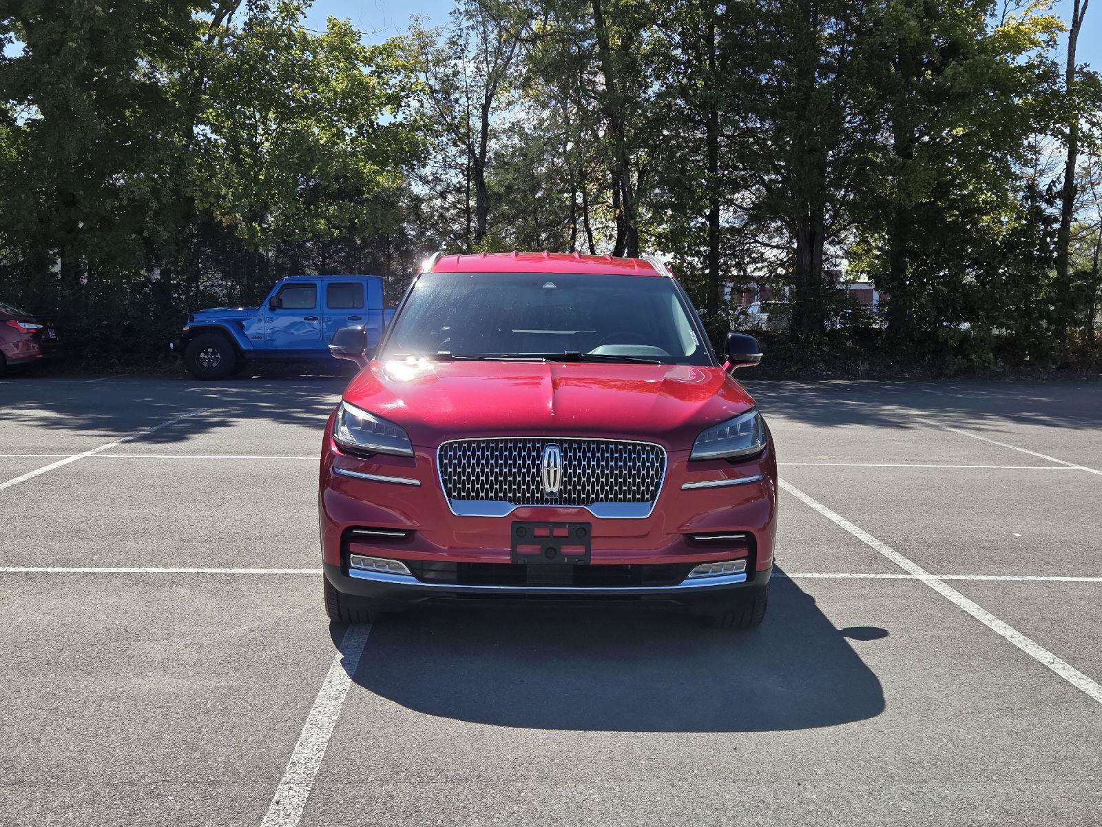 Used 2020 Lincoln Aviator Reserve w/ Elements Package Plus AWD/4WD image 7