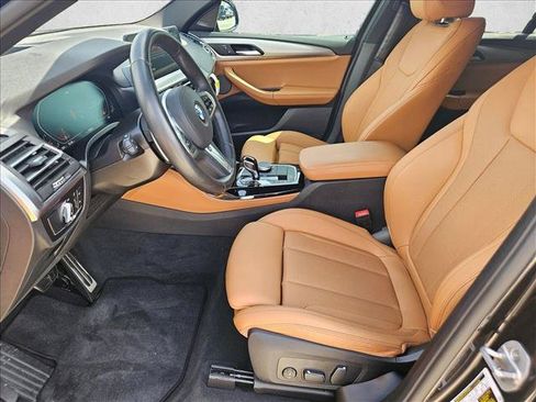 Used 2025 BMW X4 xDrive30i AWD/4WD image 12