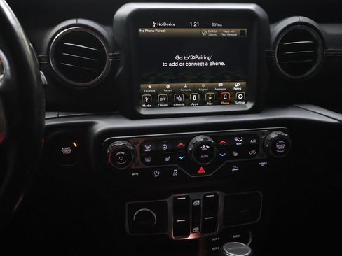 Used 2021 Jeep Gladiator Overland w/ Popular Equipment Package AWD/4WD image 23